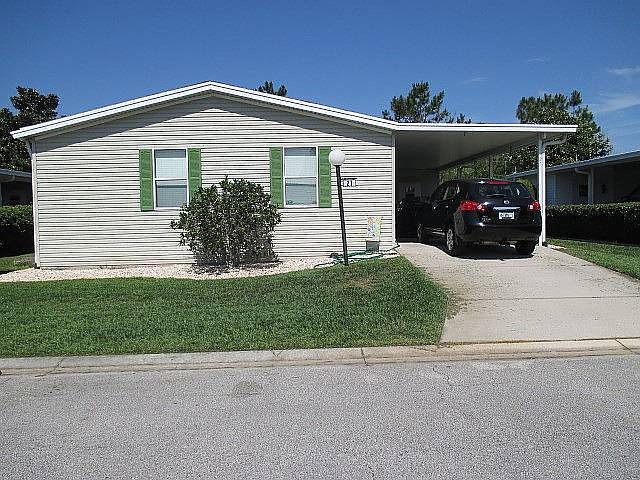 1st image of 27 Pineview Lake Cir
