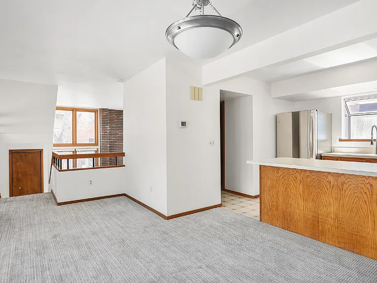 932 E Ellsworth Ave #A — Photo 15