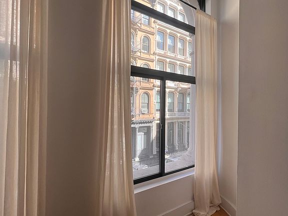 5th image of 41 White St APT 2A