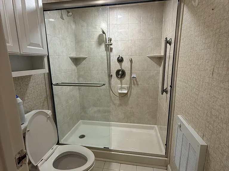 310 Lookout Ave #106 — Photo 25