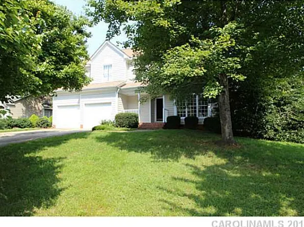 112 Northampton Dr, Mooresville, NC 28117