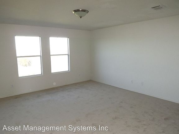 5th image of 14145 Cochise Dr
