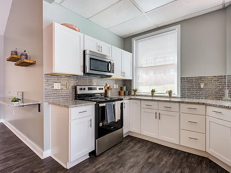 Perinton Manor Apartment Homes — Photo 19