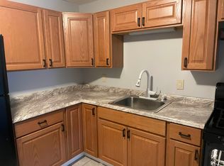 128 Mammoth Rd #129, Hooksett, NH 03106