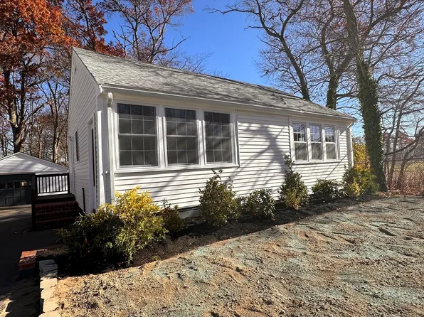 34 Electric Ave, Brockton, MA 02302
