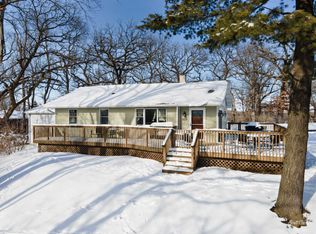 535 Delaware Dr, Lake In The Hills, IL 60156