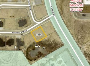 1890 Bachelors Dr, Rock Springs, WY 82901