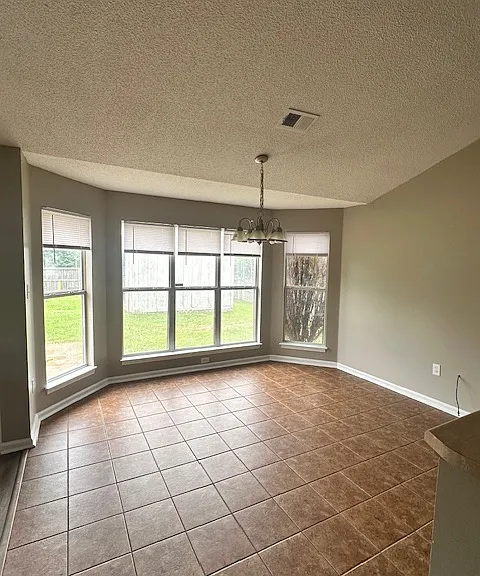 7787 Parkview Cir W — Photo 12