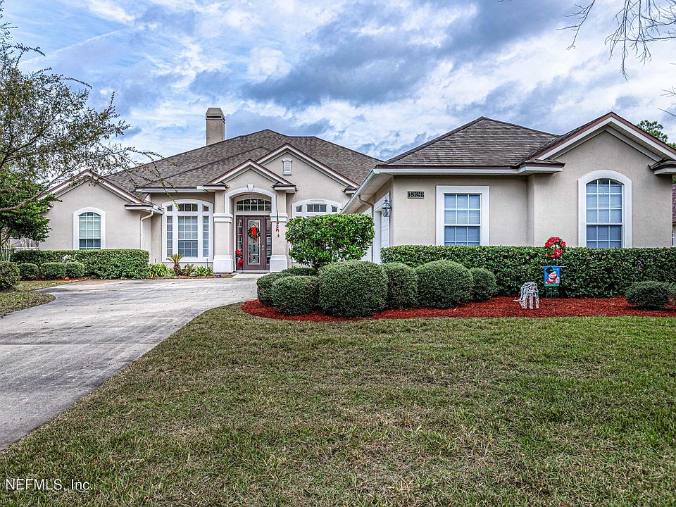 1st image of 1326 Honeysuckle Dr