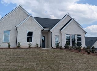 6510 Wallace Farms Dr, Cumming, GA 30028