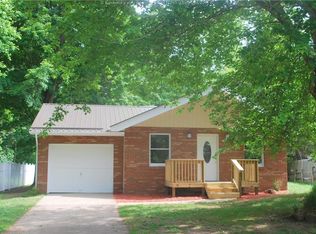 57 Brook Dr, Point Pleasant, WV 25550