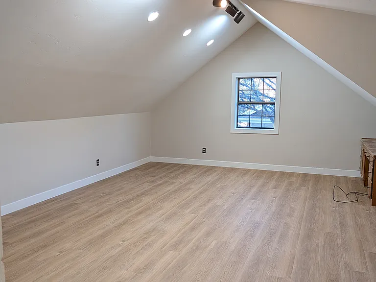 10436 N Edinburgh Dr — Photo 5