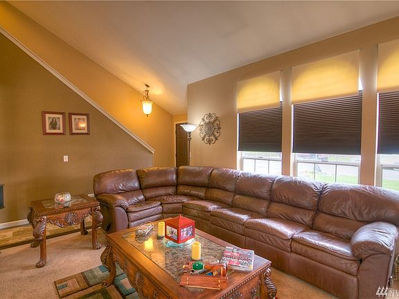 4th image of 4415 82nd Avenue Ct W