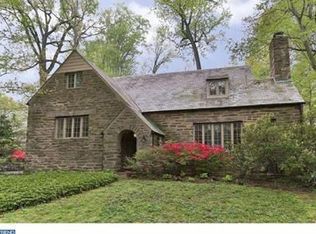 8364 Glen Rd, Elkins Park, PA 19027