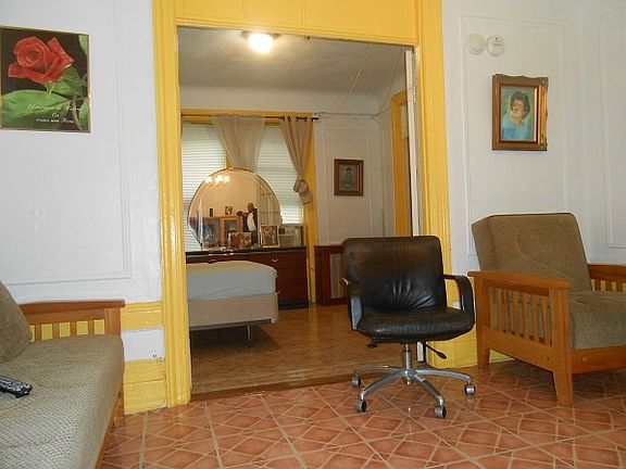 2nd image of 566 W 159th St APT 33