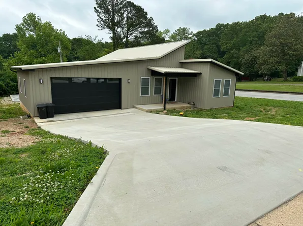 314 S Utah Avenue, West Plains, MO 65775