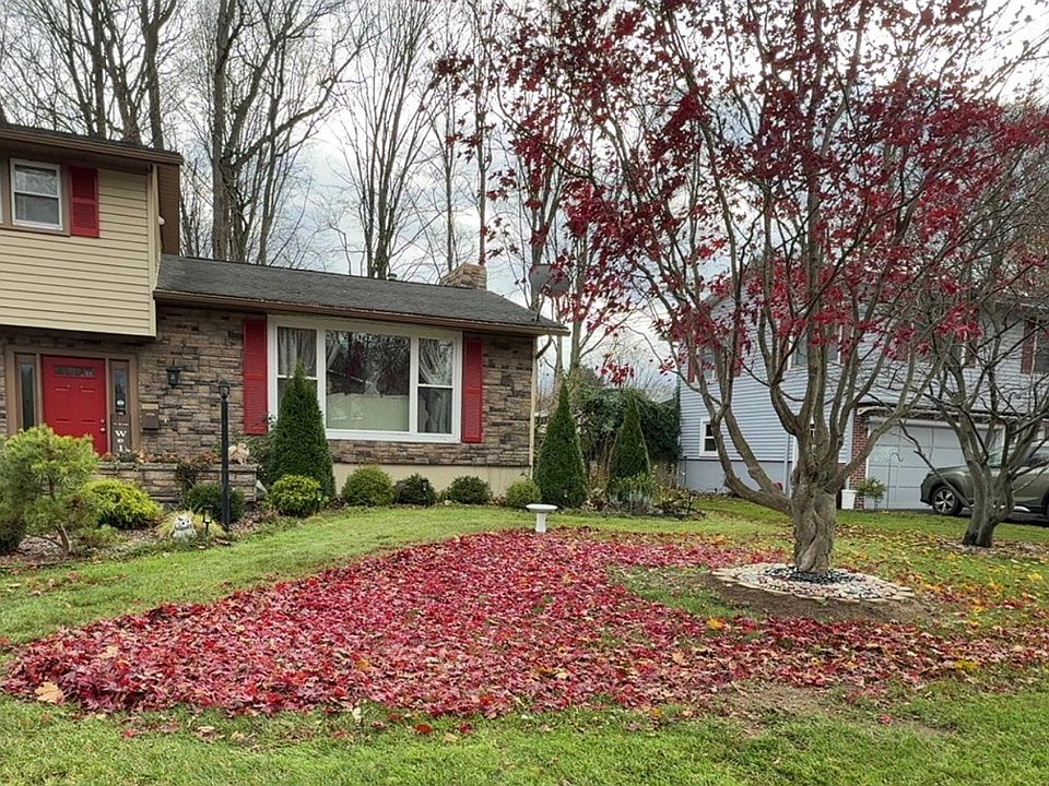 1st image of 141 Riverdale Rd