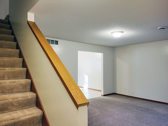 LVR / Dining / Staircase