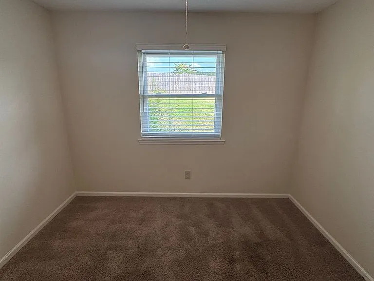 1115 Briar Creek Rd — Photo 55
