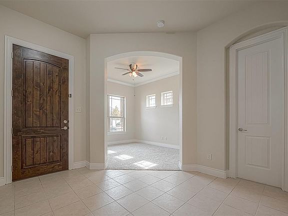 4th image of 309 W Fork Drive
