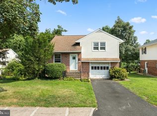 466 Linden Ave, Doylestown, PA 18901