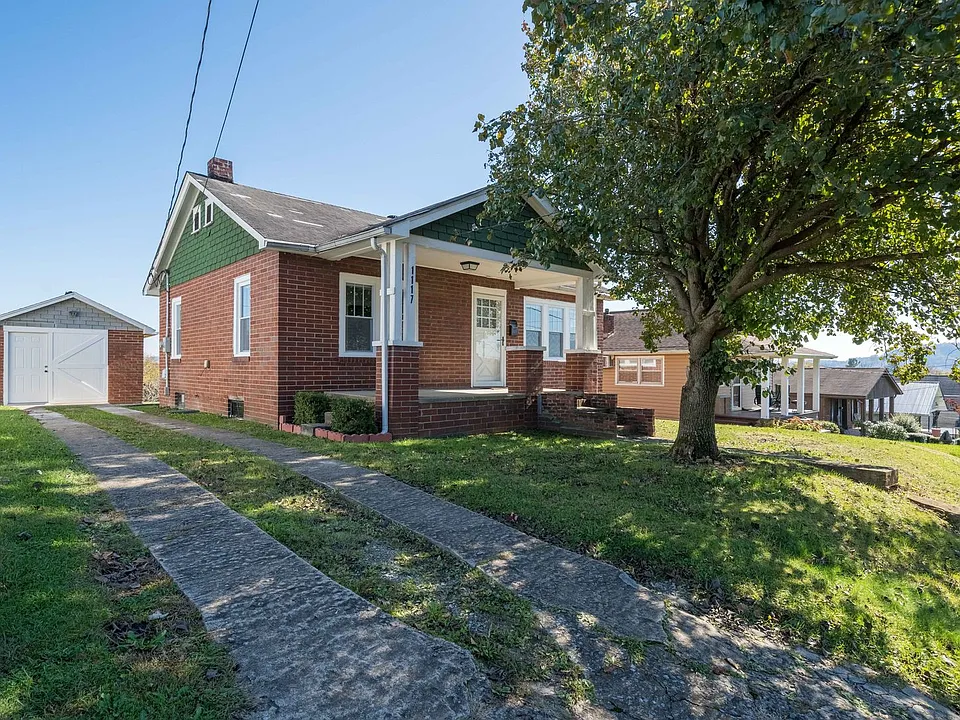 1117 Fairview Ave