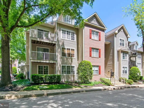 2320 Falls Gable Ln APT J, Baltimore, MD 21209