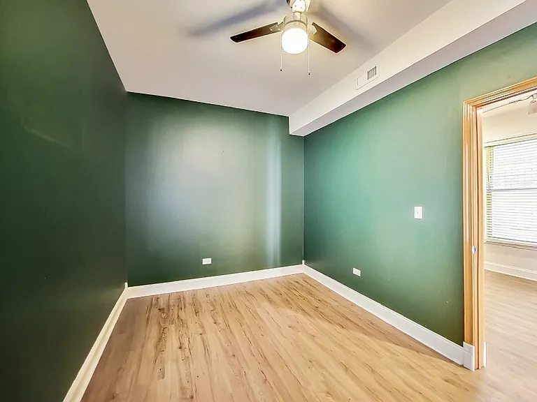2719 N Ridgeway Ave #1 — Photo 16