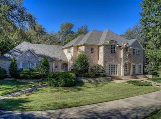 2055 Stonegate Blvd, Tyler, TX 75703