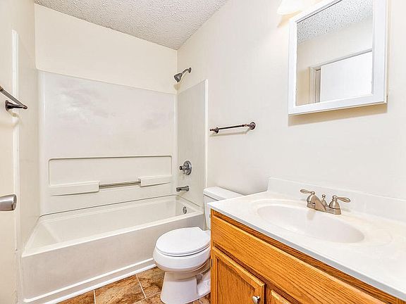 5th image of 917 Quail Ln