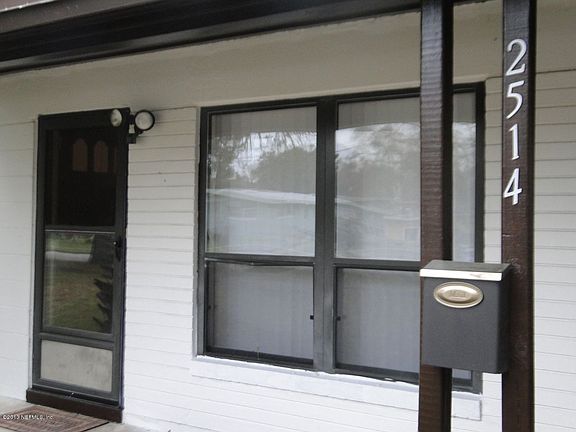 2nd image of 2514 Lansdowne Dr