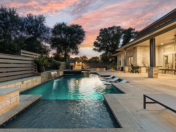 2nd image of 425 Bunker Ranch Blvd