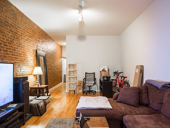 3rd image of 59 W 105th St APT 2B