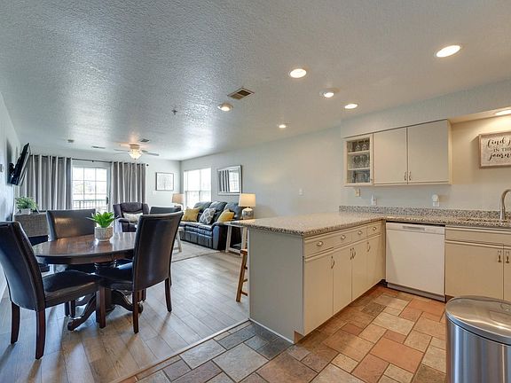 2nd image of 140 W Rockford Dr APT D7