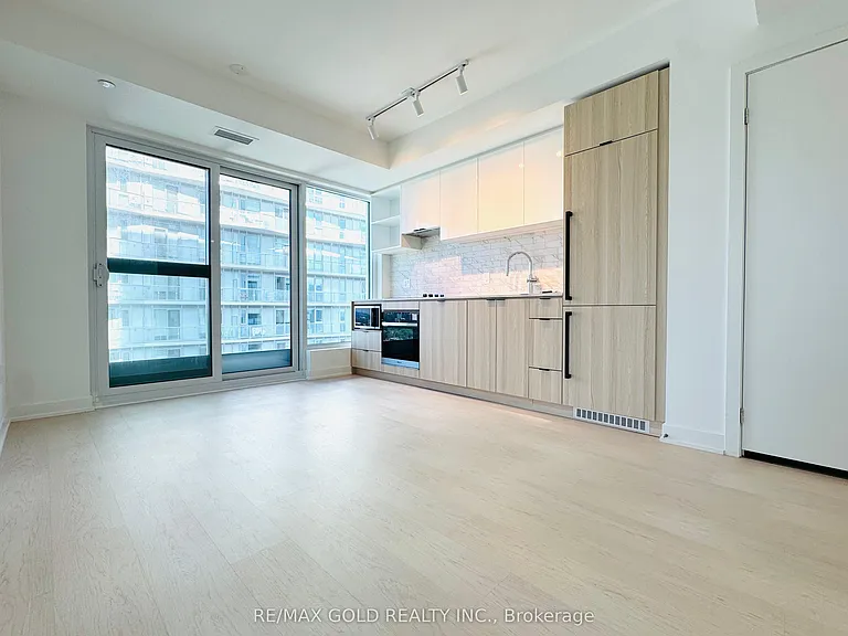 252 Church St #5106 — Photo 12
