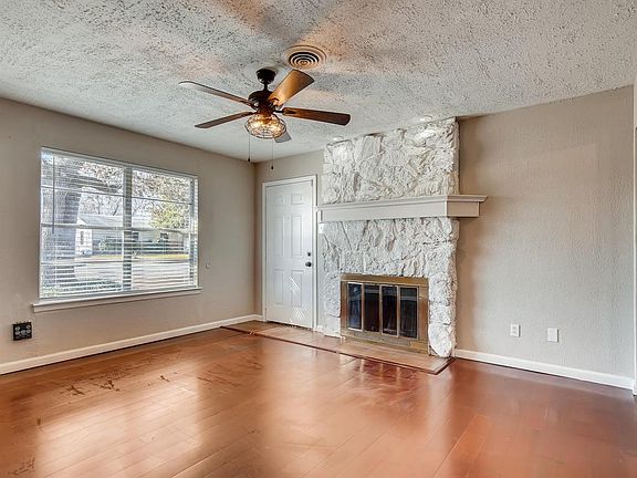 2nd image of 5317 Caroldean St