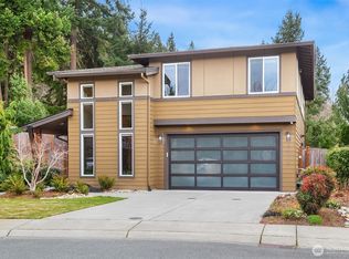 23715 105th Pl W, Edmonds, WA 98020
