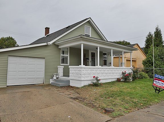 2nd image of 520 Lillie St