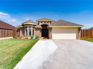 1994 Laurel St, Kingsville, TX 78363