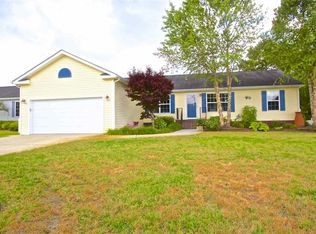 347 Stone Throw Dr, Murrells Inlet, SC 29576