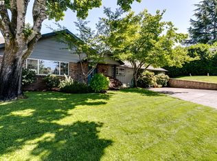 2423 34th St, Springfield, OR 97477