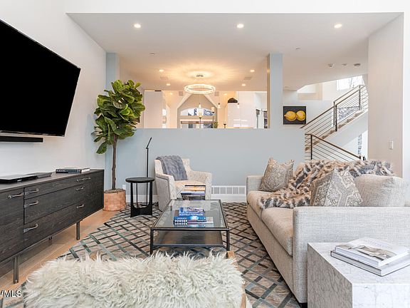 5th image of 83 Offerson Rd APT 1