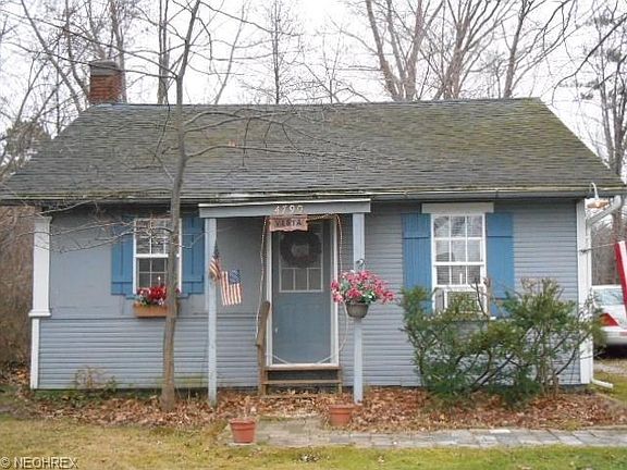 2nd image of 4790 Lakeview Dr