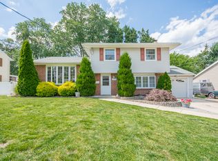 135 E Cedar Ave, Haddon Township, NJ 08107