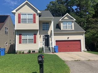735 Laura St, Chesapeake, VA 23320