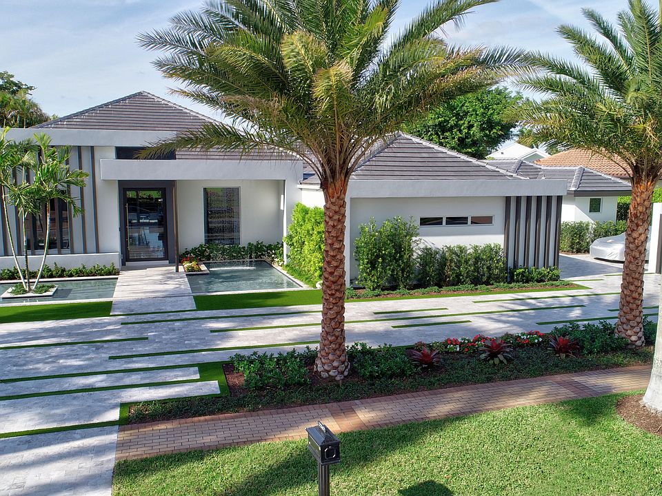 Home For Sale In St Andrews Country Club