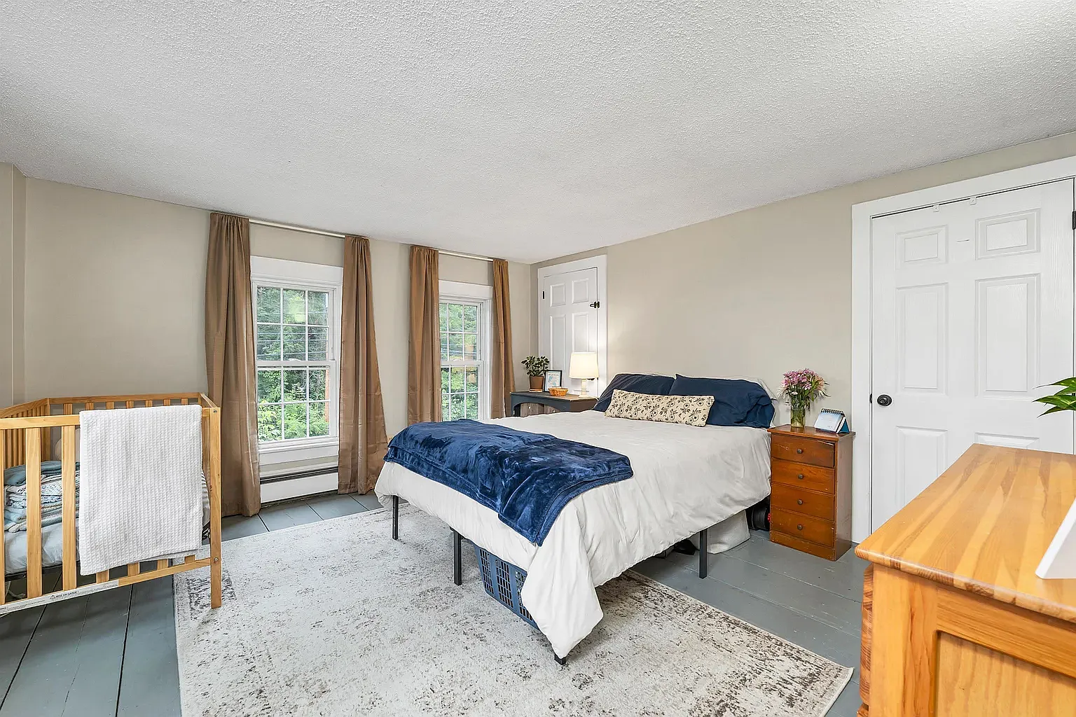 2 bed, 1200 sqft, $1,650 — Photo 4