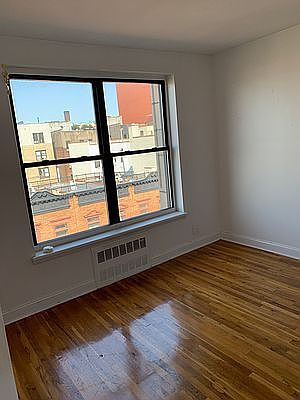 4th image of 522 W 157th St APT 6G
