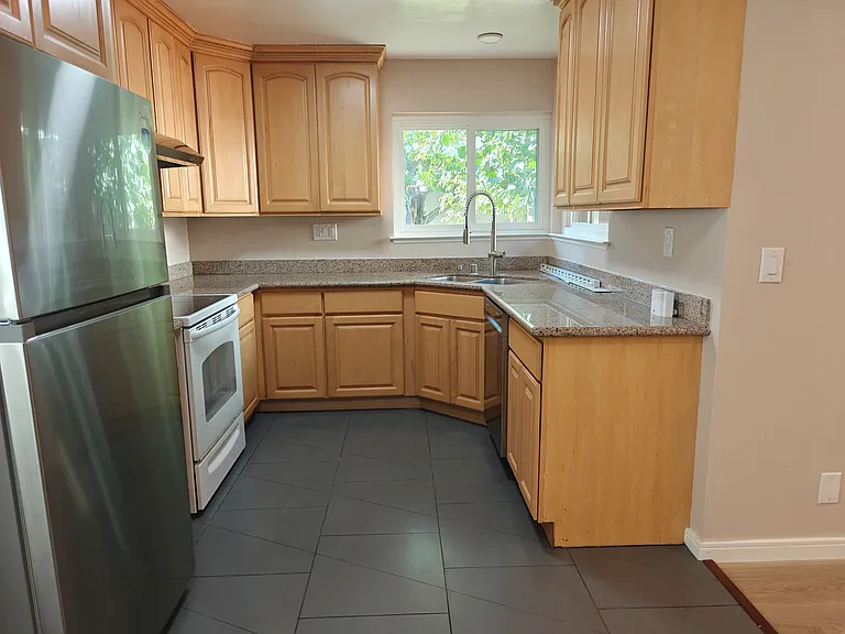 3731 Peacock Ct #1 — Photo 6