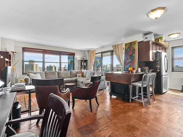 413 Grand St APT F1603, New York, NY 10002